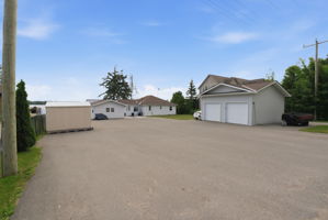 Photo 30
