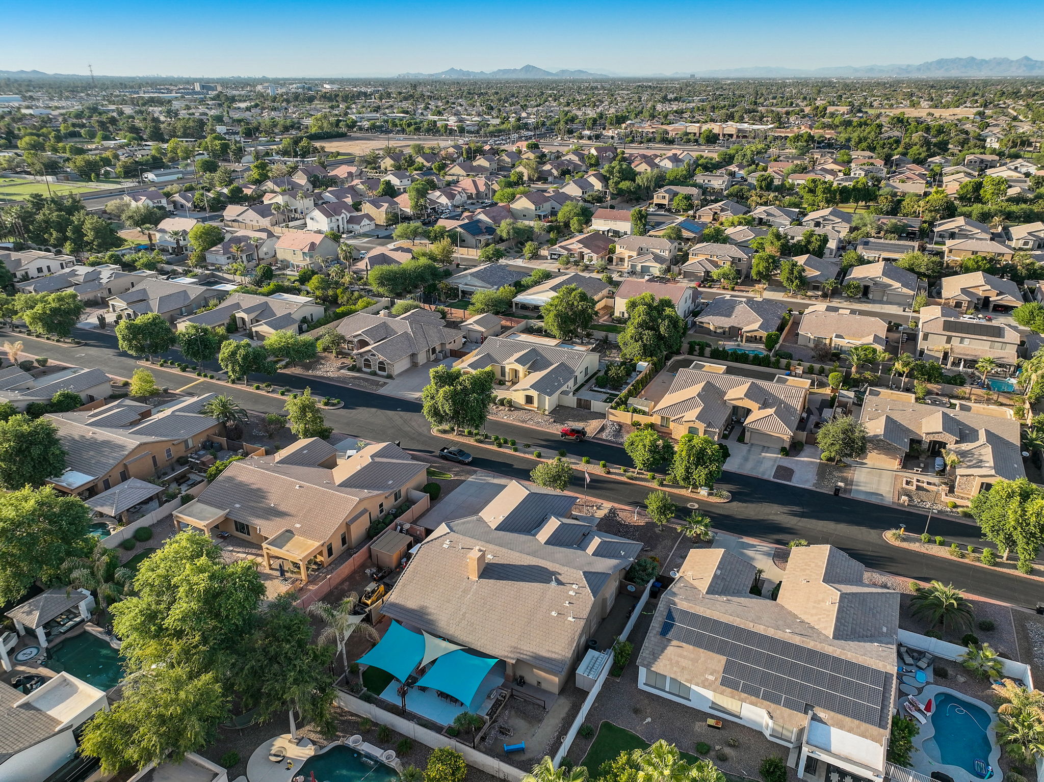 E Hawken Way-062