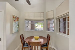 E Hawken Way-013