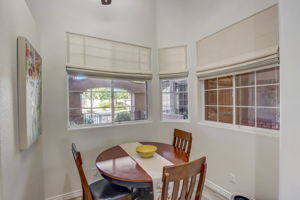 E Hawken Way-014