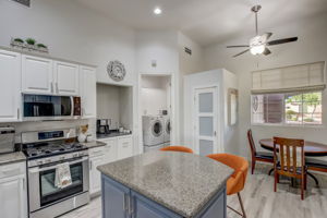 E Hawken Way-018