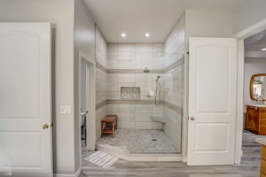 E Hawken Way-041
