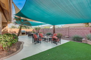 E Hawken Way-048