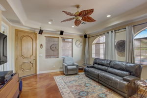 E Hawken Way-023