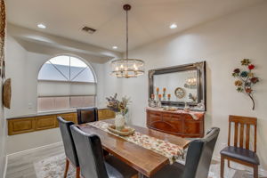 E Hawken Way-019