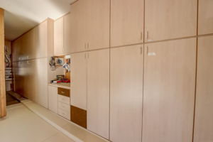 E Hawken Way-046