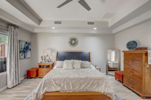 E Hawken Way-034