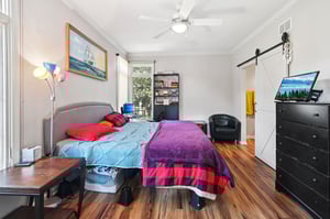 Lisle Pl-S1609-023.jpg