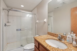 Lisle Pl-S1609-035.jpg
