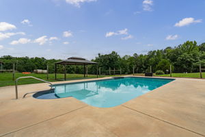  Photo 51