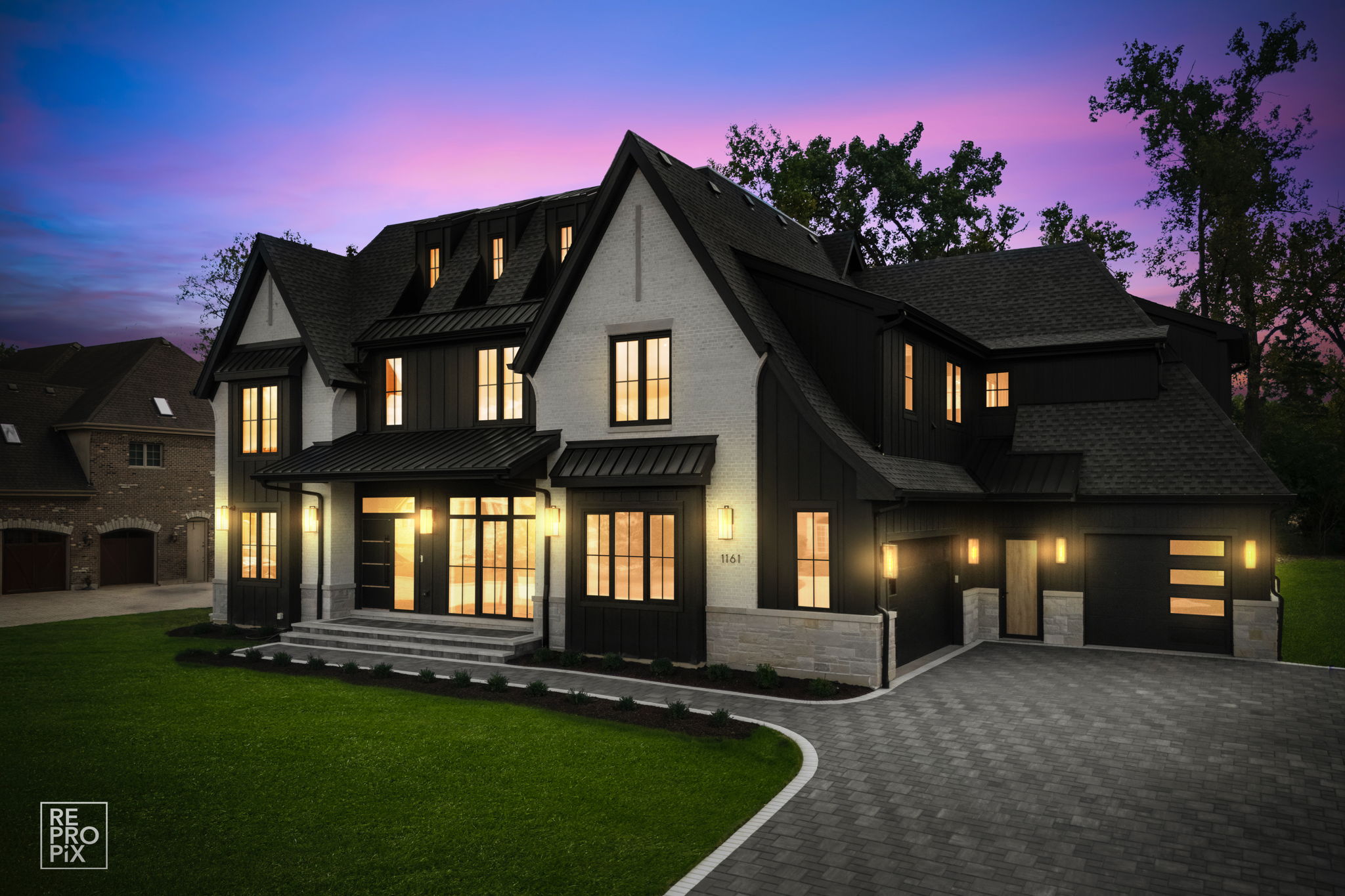 161 Secret Forest Dr, Burr Ridge, IL 60527_001