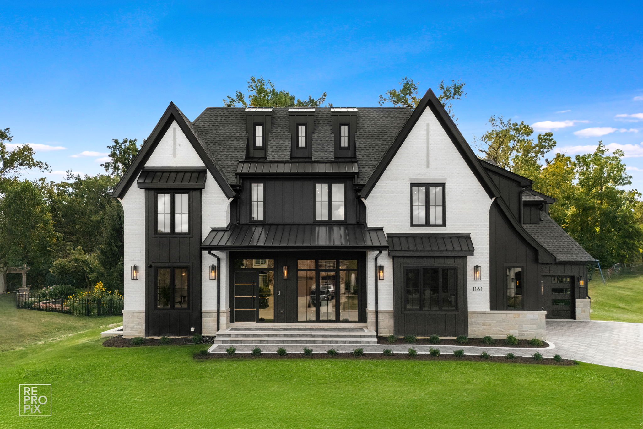 161 Secret Forest Dr, Burr Ridge, IL 60527_006