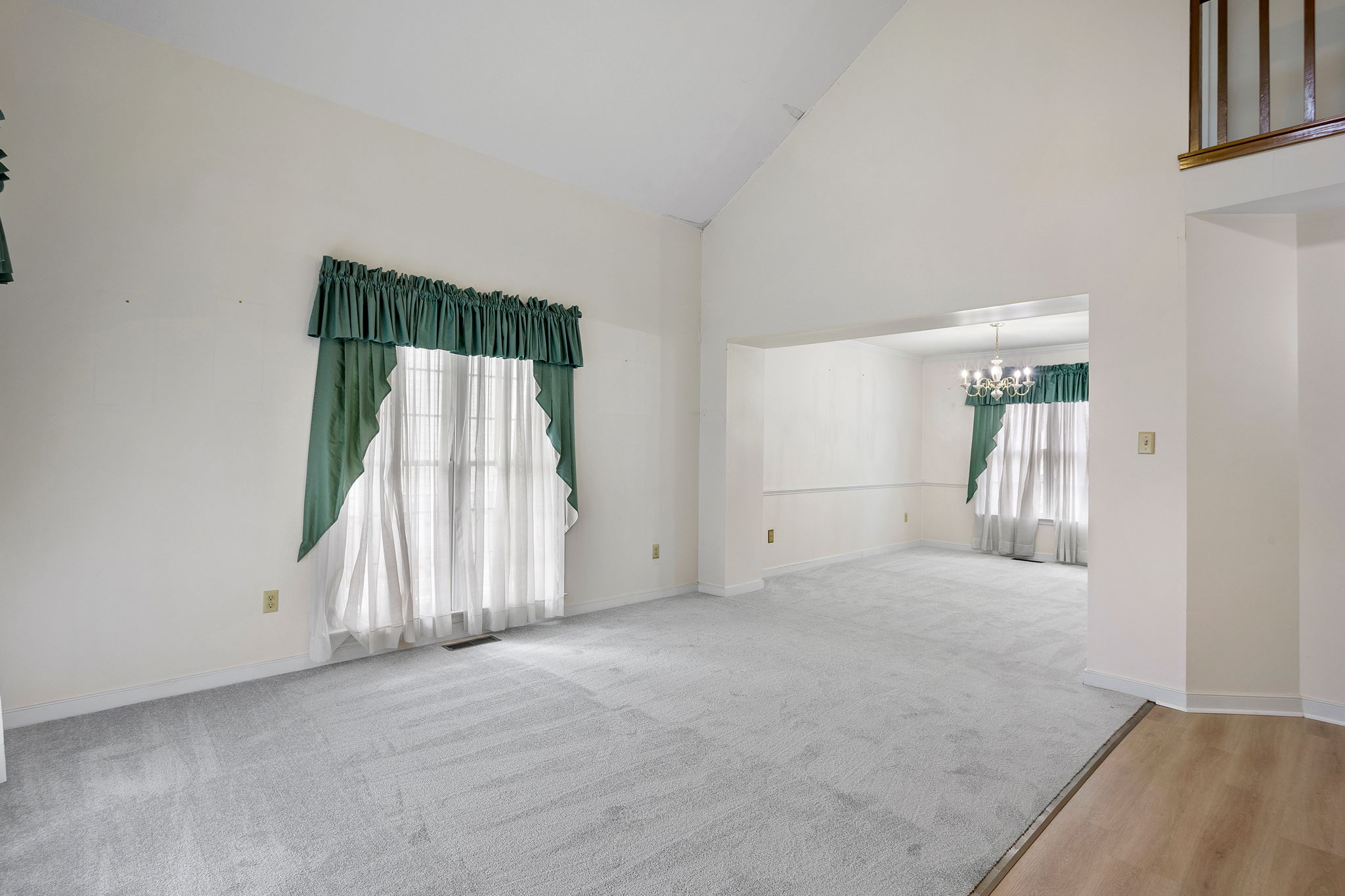 10-Living Room
