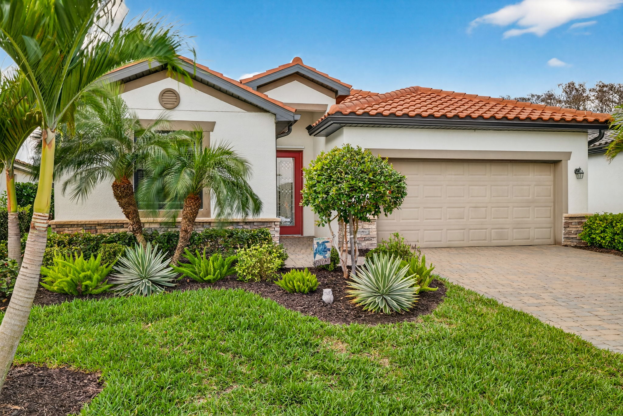 Front Exterior 2 of 2