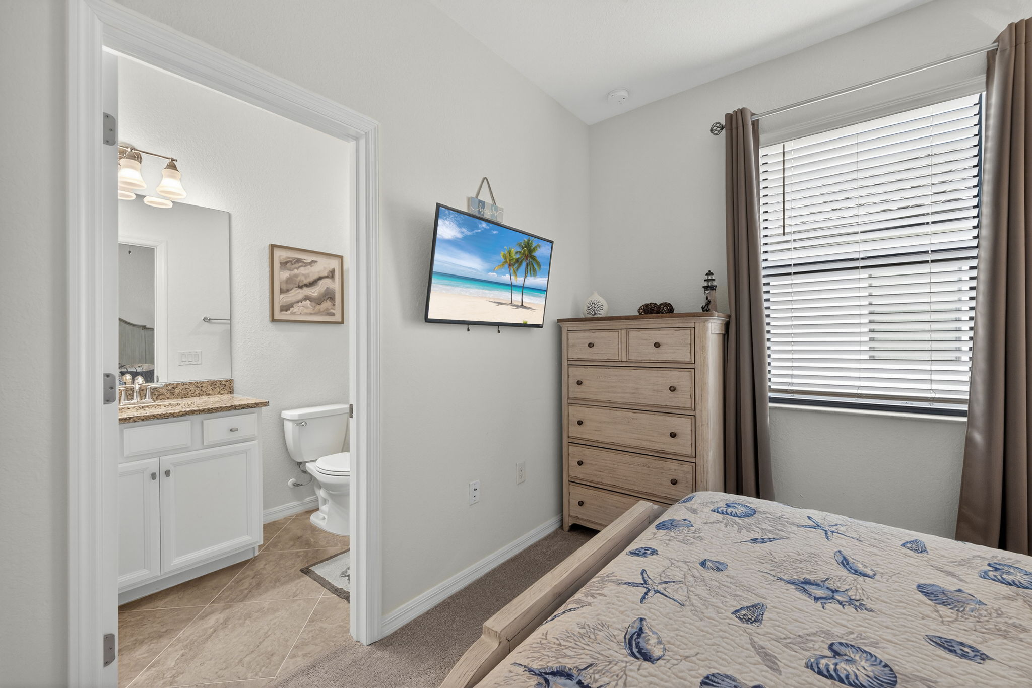 Guest Bedroom 2 - 2 of 2