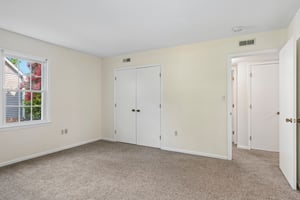 Parks Farm Ln-S0107-036.jpg