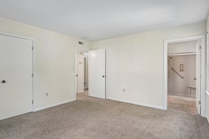 Parks Farm Ln-S0107-037.jpg