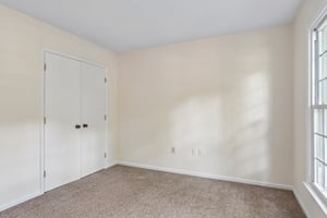 Parks Farm Ln-S0107-040.jpg
