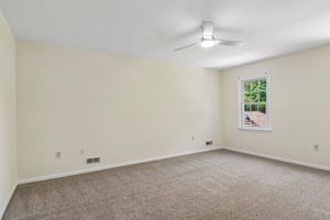 Parks Farm Ln-S0107-050.jpg