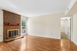 Parks Farm Ln-S0407-003.jpg