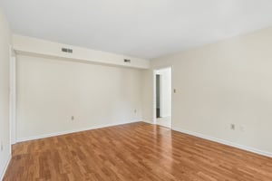 Parks Farm Ln-S0407-006.jpg