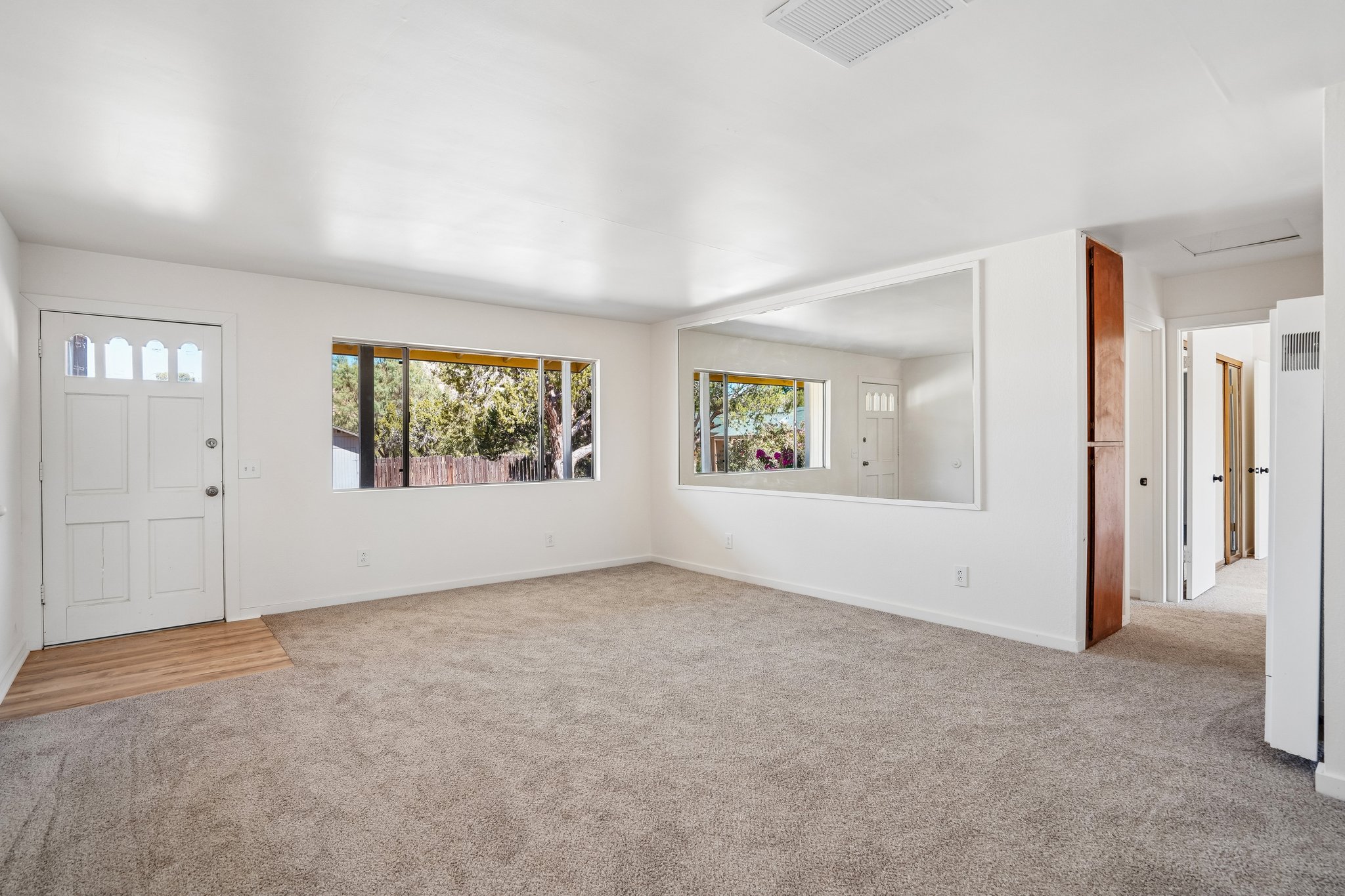 Rosewood Ave-S0107-23.jpg