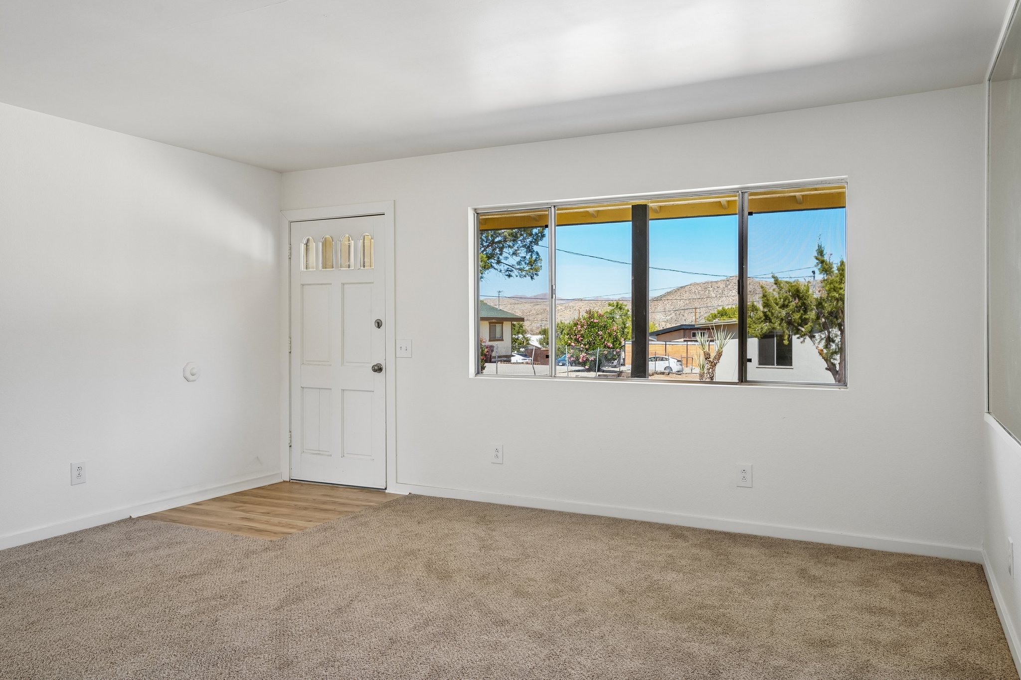 Rosewood Ave-S0107-26.jpg