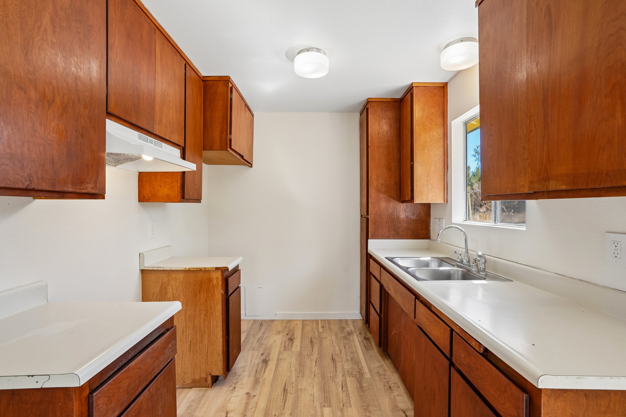 Rosewood Ave-S0107-28.jpg