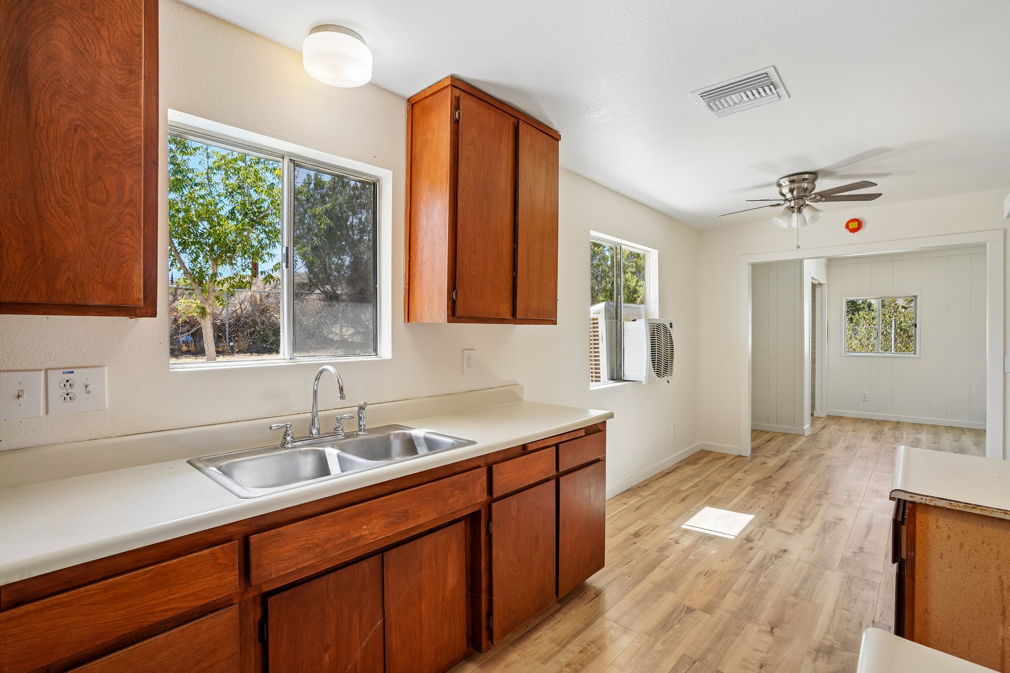 Rosewood Ave-S0107-30.jpg