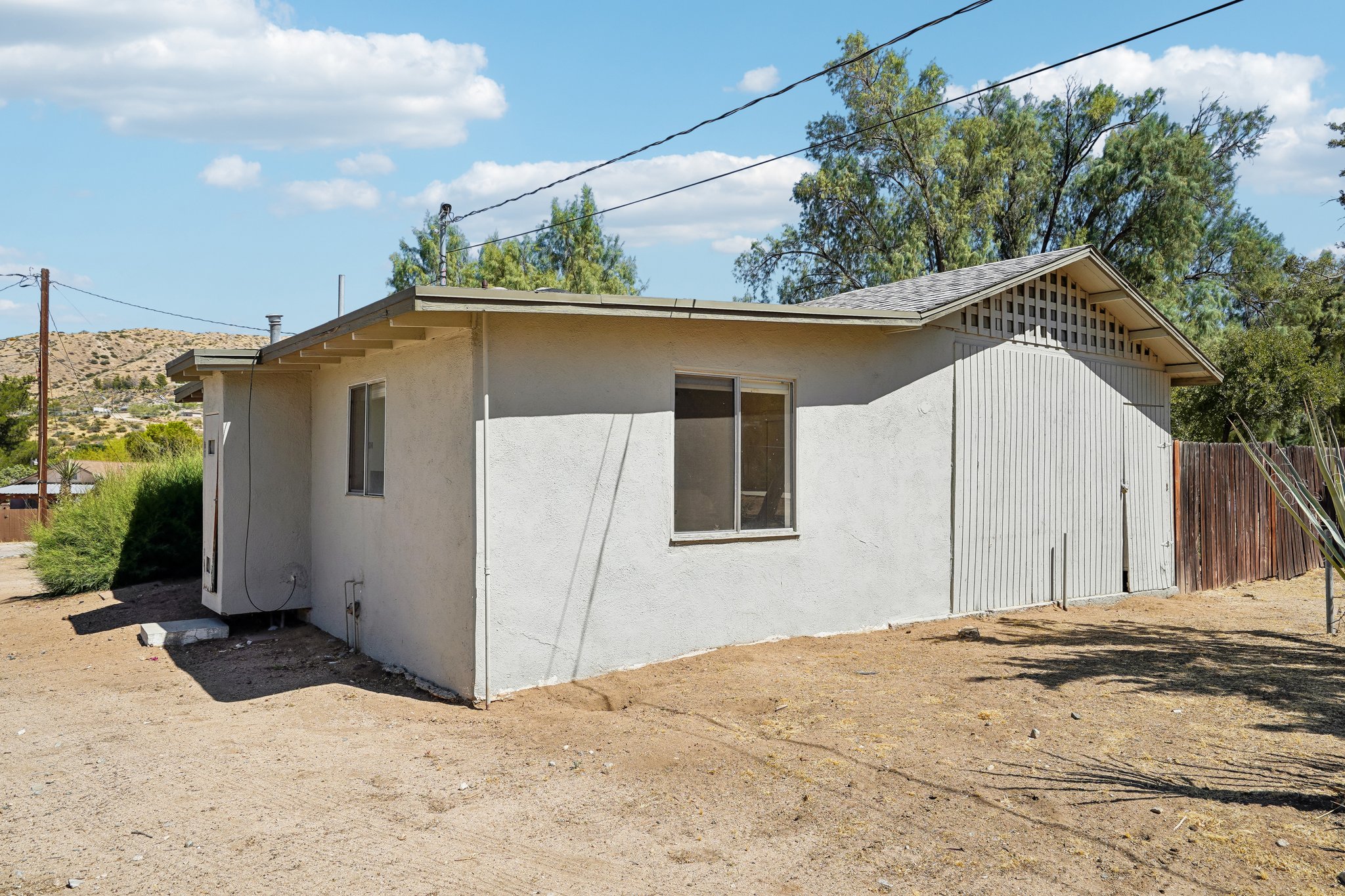 Rosewood Ave-S0107-17.jpg
