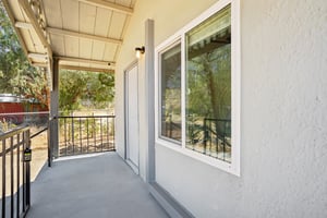 Rosewood Ave-S0107-05.jpg