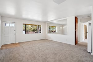 Rosewood Ave-S0107-23.jpg