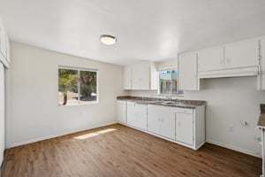 Rosewood Ave-S0107-11.jpg