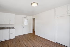 Rosewood Ave-S0107-13.jpg