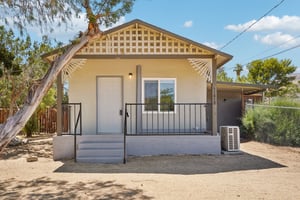 Rosewood Ave-S0107-01.jpg