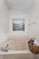 Primary Bathroom1b