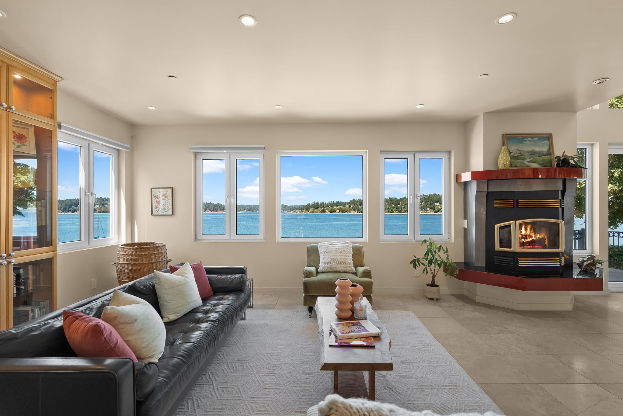  Photo 43