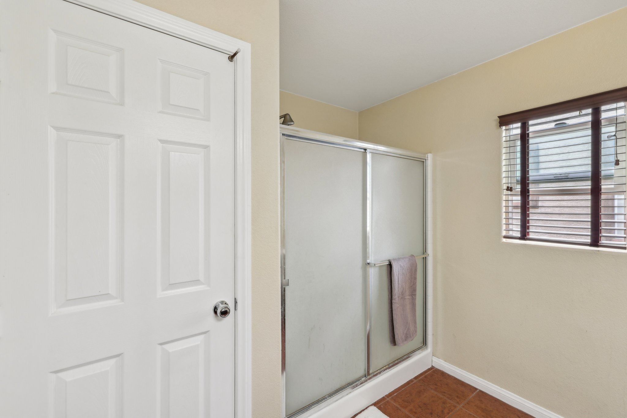 Longhirst Hall Ln-0105-025.jpg