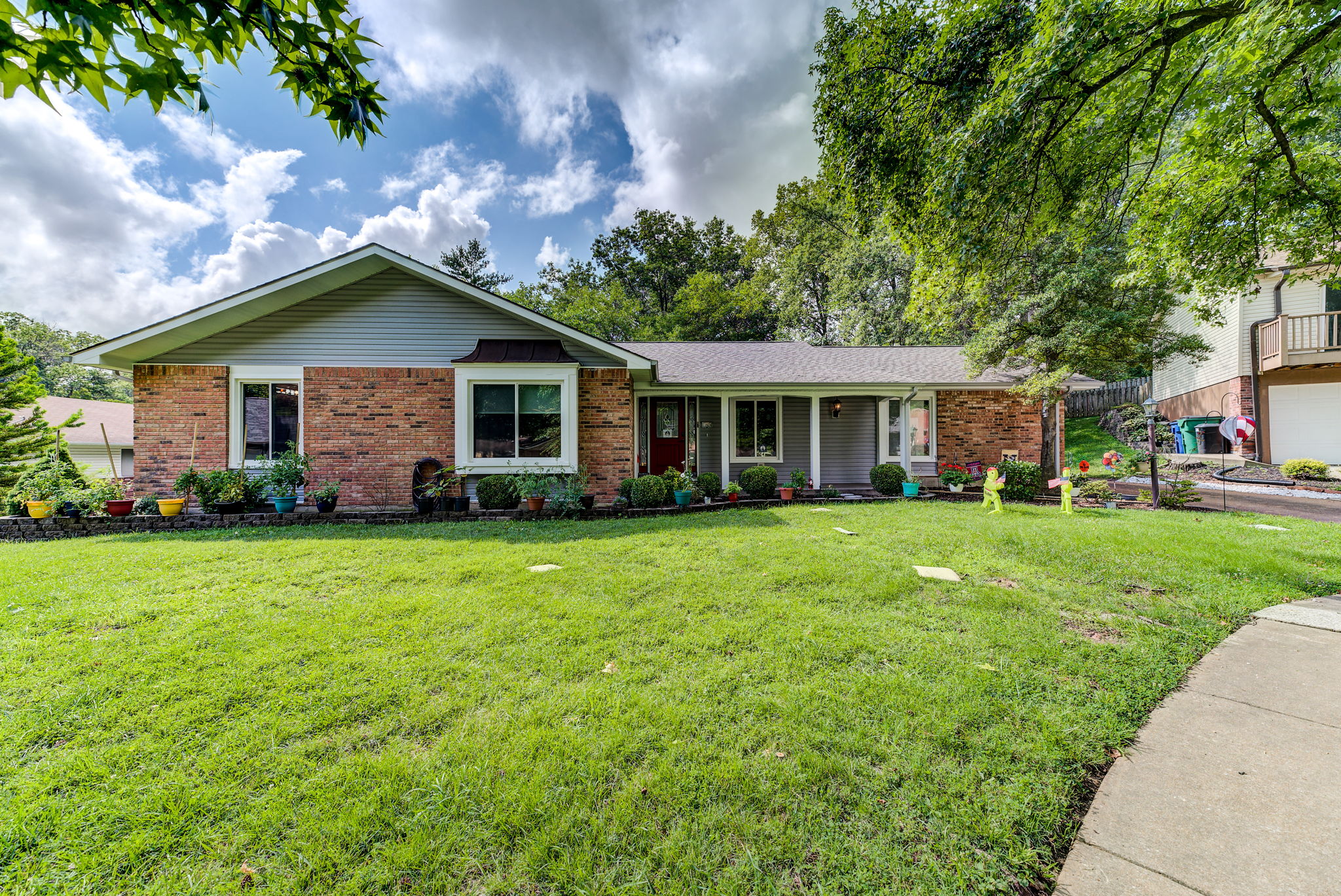  11624 Chieftain Dr, St. Louis, MO 63146, US