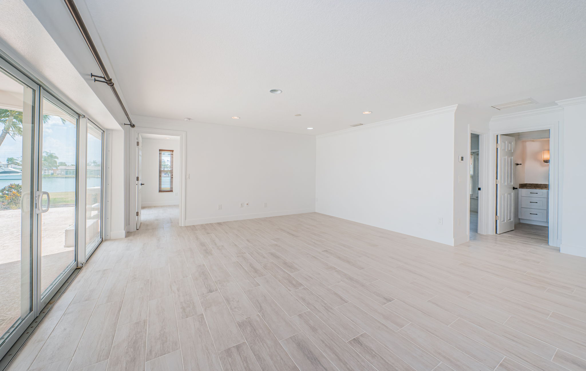 Living Room5