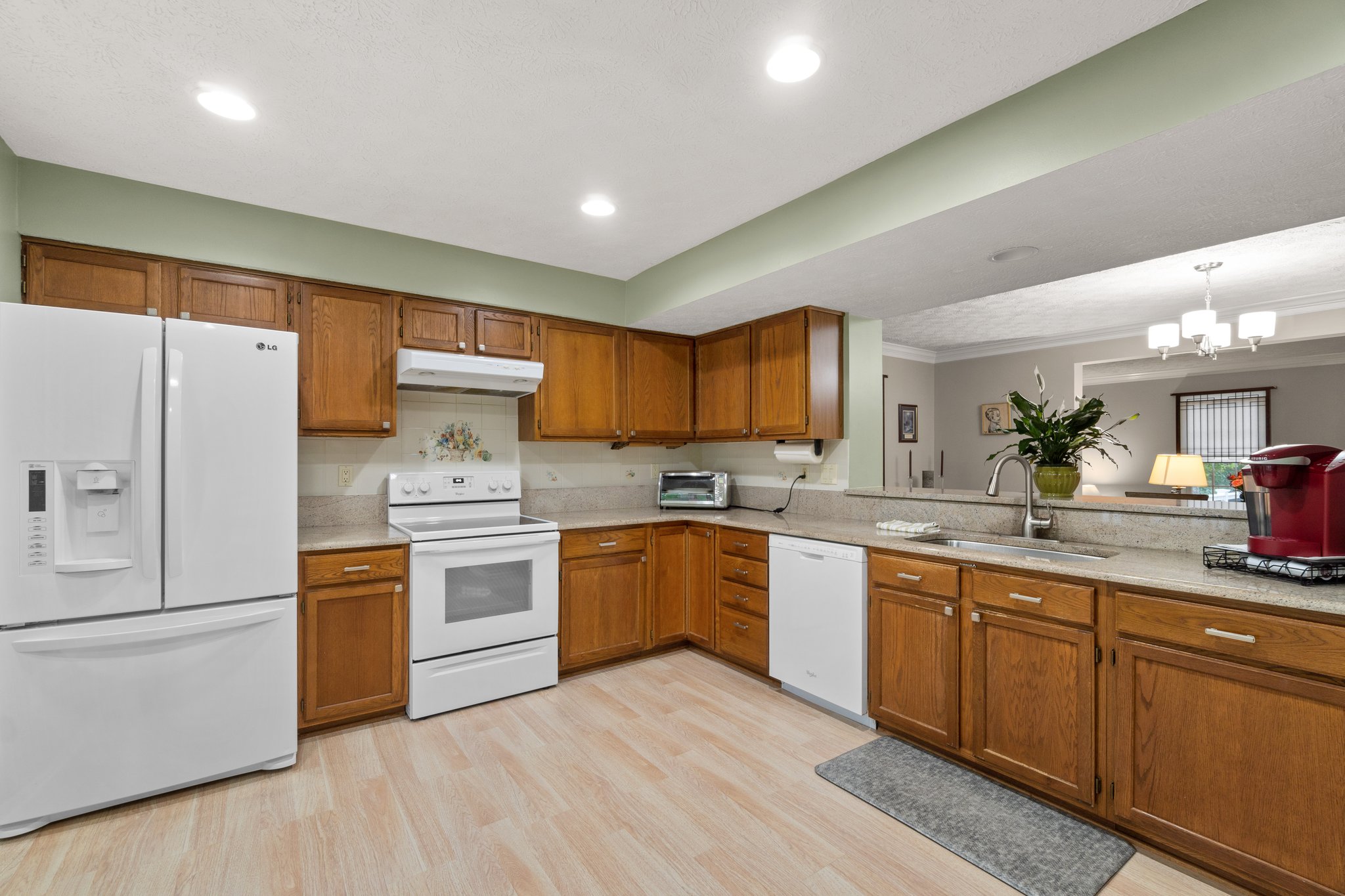 11633 Sun Cir Way. 13.jpg