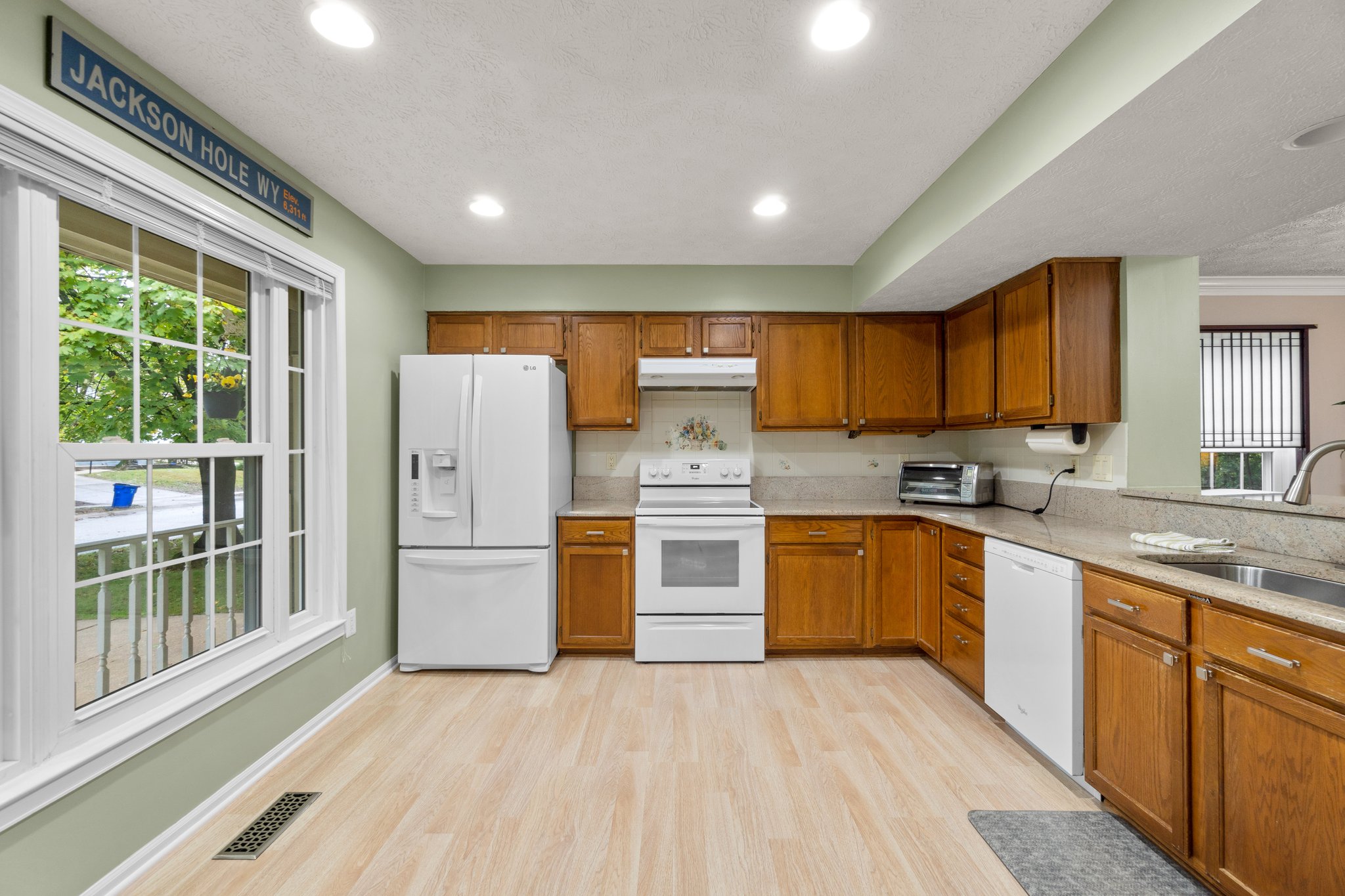 11633 Sun Cir Way. 12.jpg
