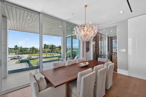 Dining Room 2 of 2