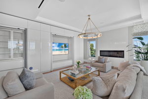 Living Room 3 of 5