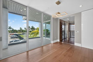 Dining Room 2 of 2