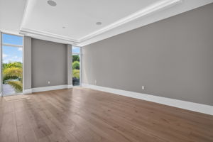 Guest Bedroom 3 -1 of 3