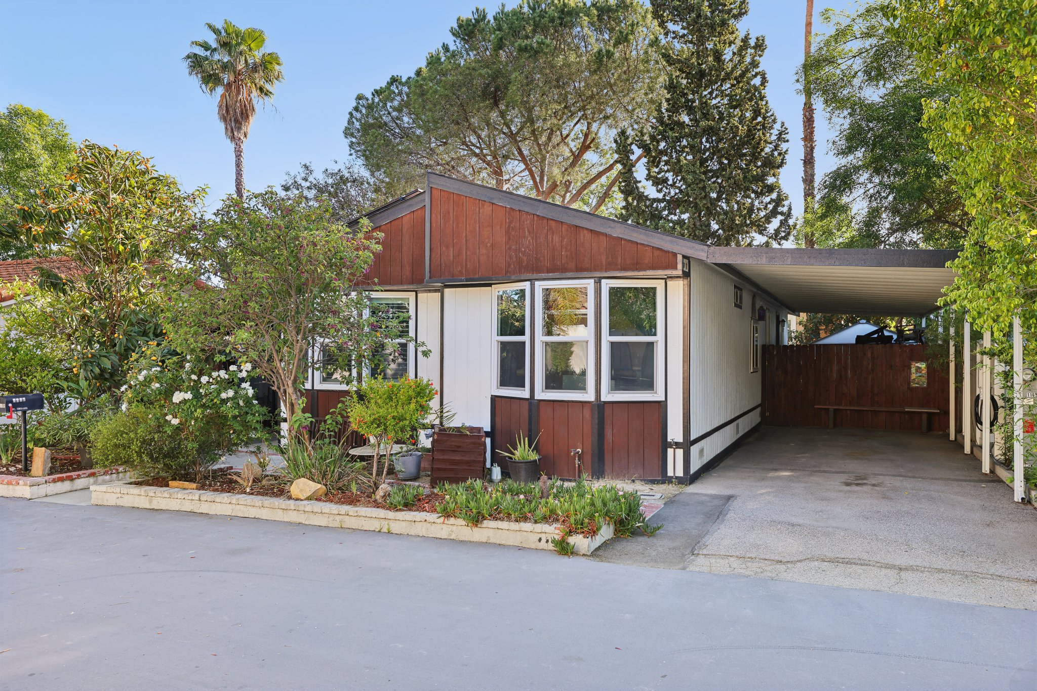 Cherokee, Topanga-058.jpg