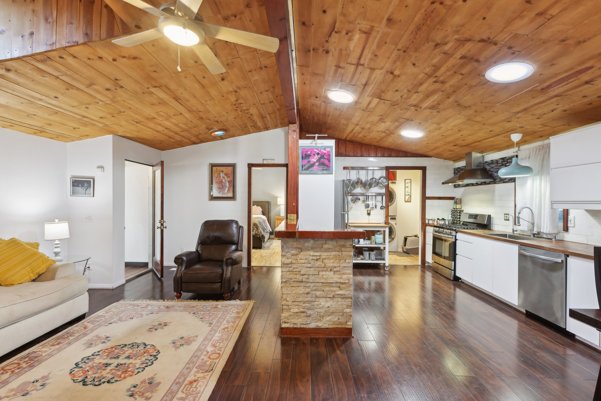 Cherokee, Topanga-014.jpg