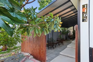 Cherokee, Topanga-004.jpg