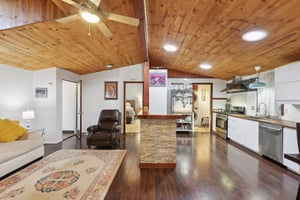Cherokee, Topanga-014.jpg
